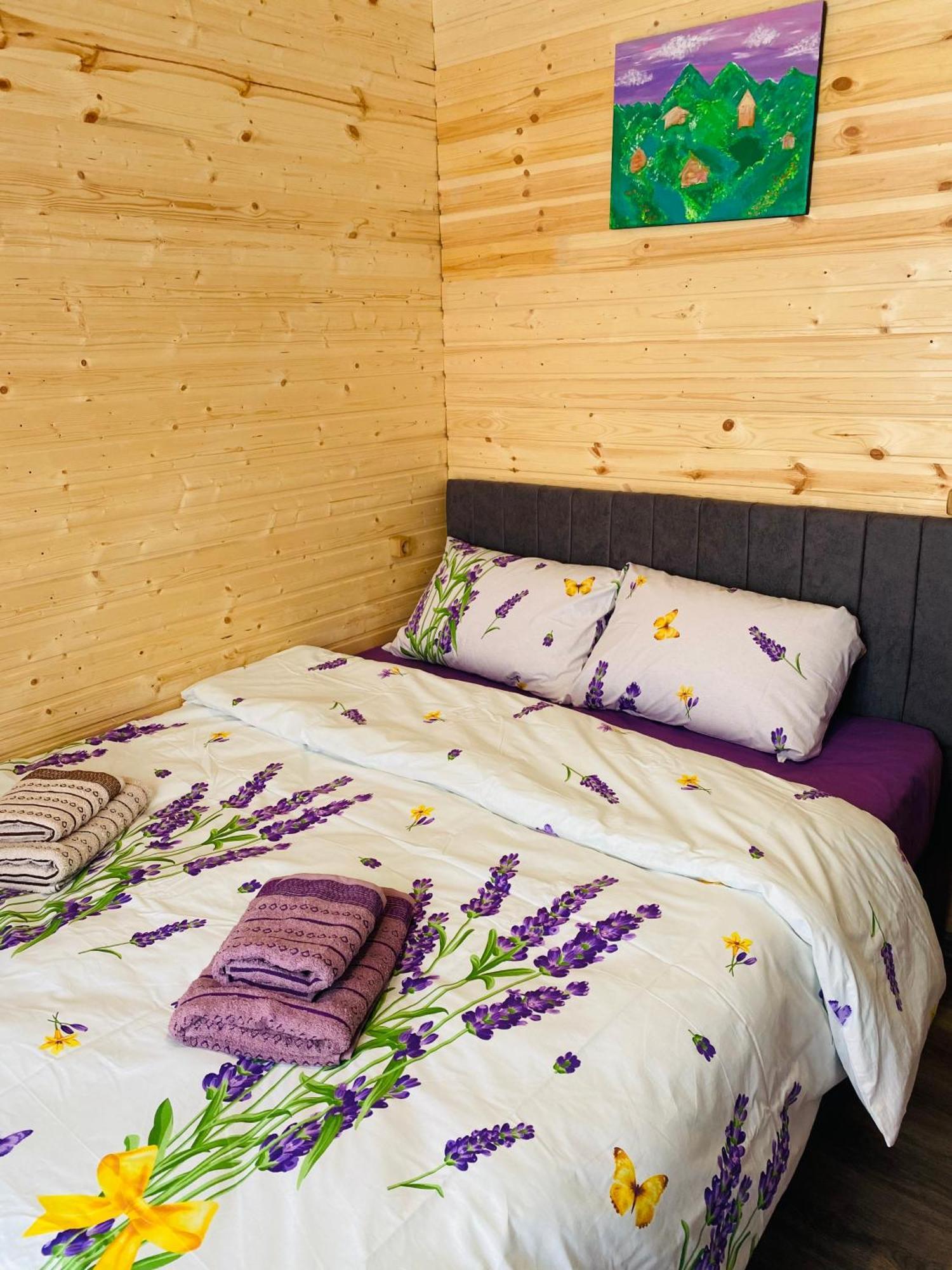 Guesthouse Nene Mestia Extérieur photo